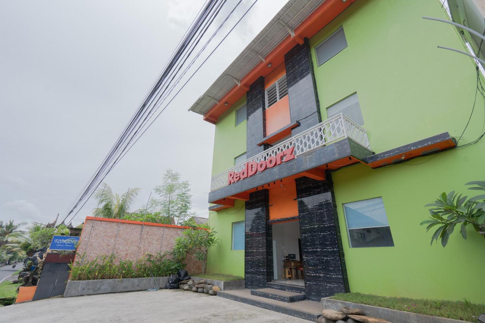 Reddoorz Near Ubud Village Sukawati エクステリア 写真
